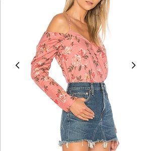 NWOT Revolve Lovers + Friends Rayna top